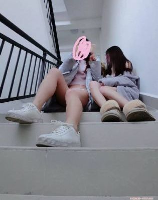 欧美图片伦理电影_在线手机观看